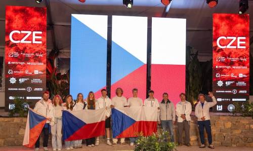 World Sailing Youth World Championship ve Vilamouře právě startuje!