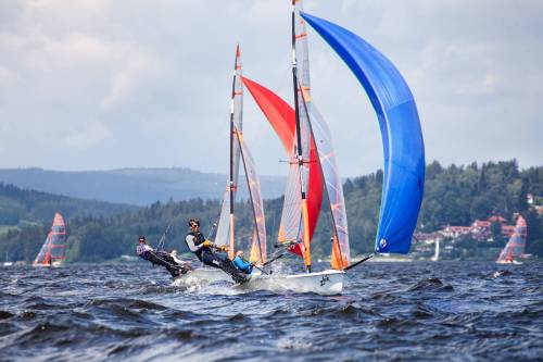 Na Lipno míří prestižní regata. Už za 100 dní bude Černá v Pošumaví hostit mistrovství Evropy lodní třídy 29er